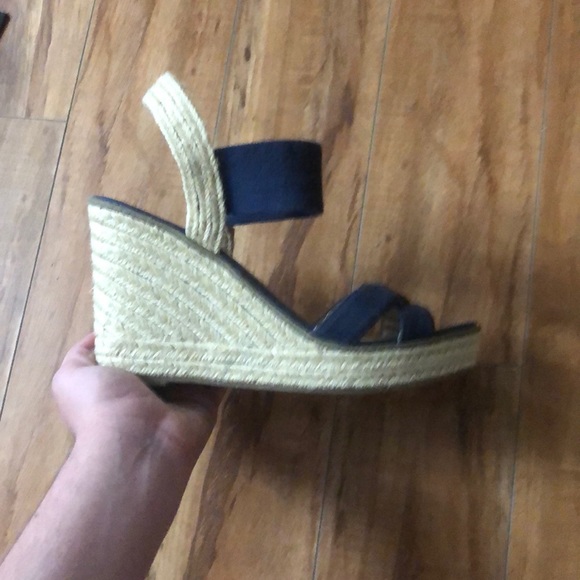 High heels/wedges - Picture 3 of 4